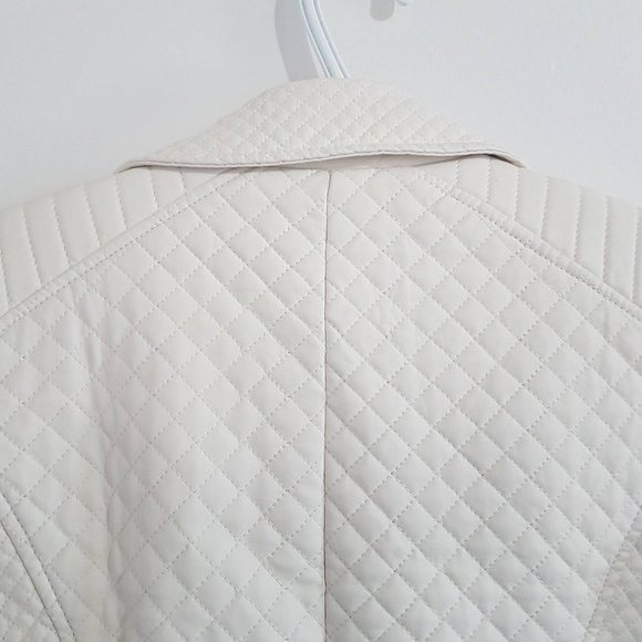 Zara Faux White Leather Jacket w/ Quilted Pattern - Picture 8 of 12
